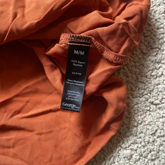 🌸 George 🌸 burnt orange flowy tank top - Picture 4 of 6